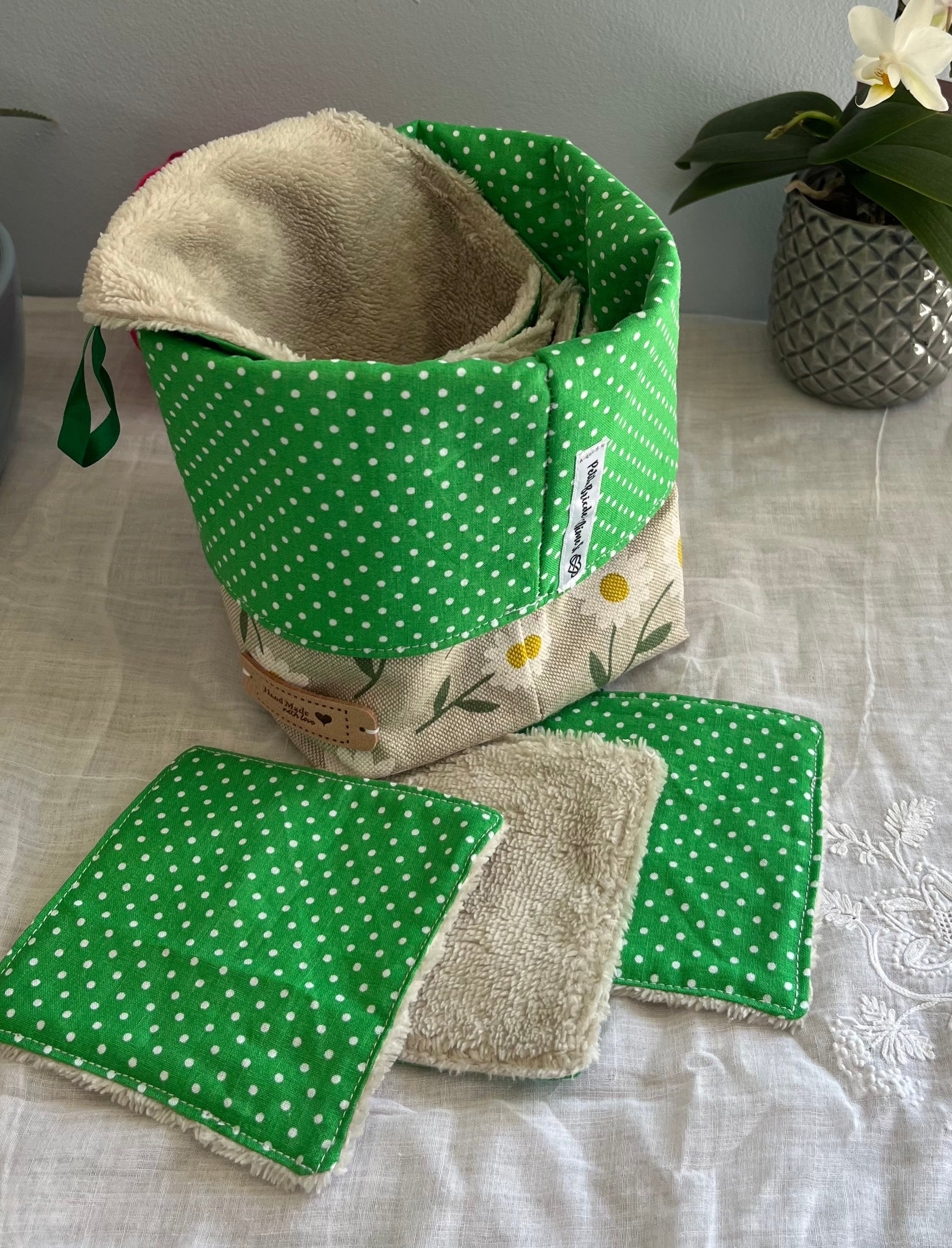 Panière & lingettes